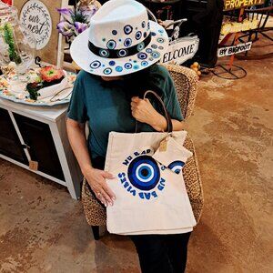 ✨🌴 Mystical August Offer! 🌴✨